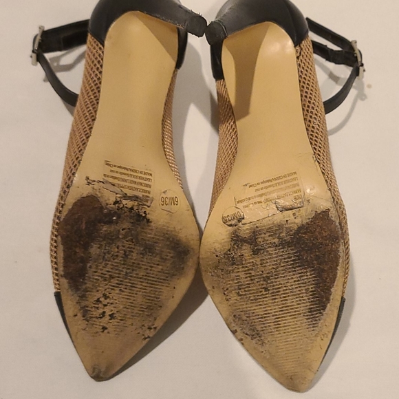 BCBG Heels 👠 - Picture 7 of 7